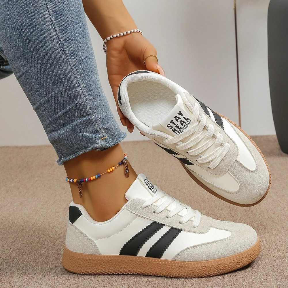 Retro Lace-Up Sneakers Suede Detail Casual Style