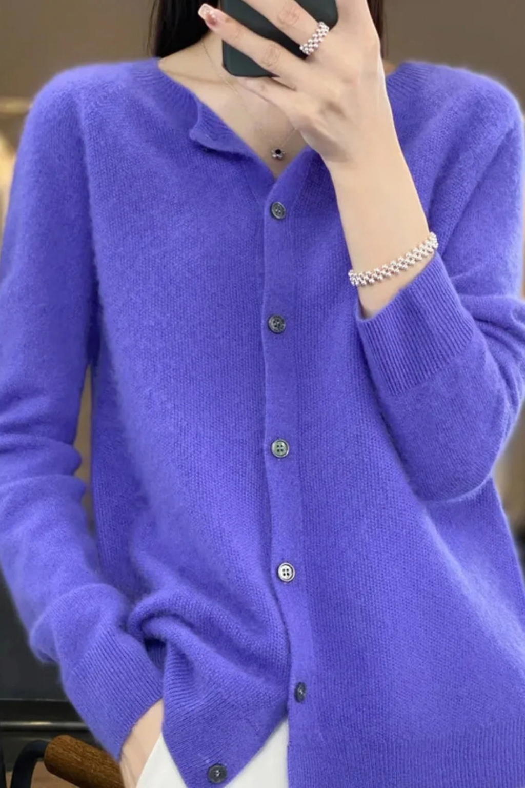 Women’s Button Front Cardigan Relaxed Elegant Style