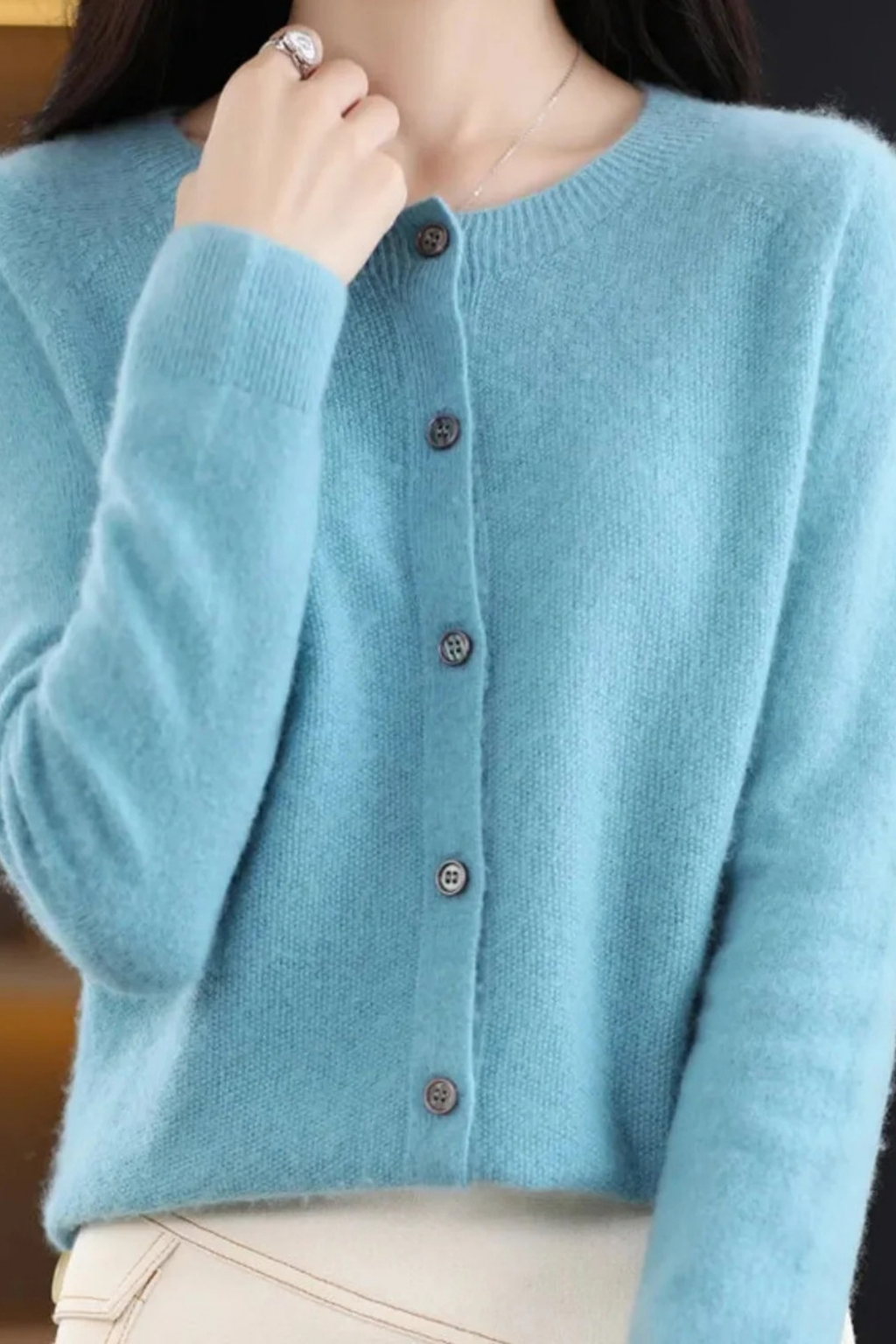 Women’s Button Front Cardigan Relaxed Elegant Style
