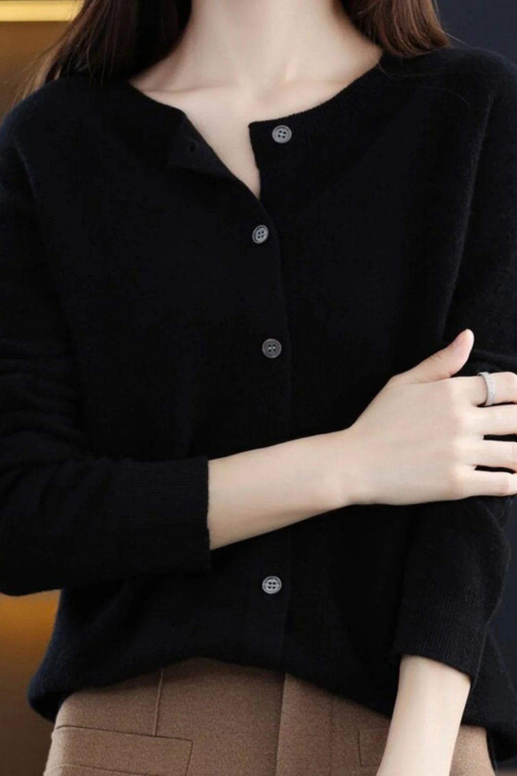 Women’s Button Front Cardigan Relaxed Elegant Style