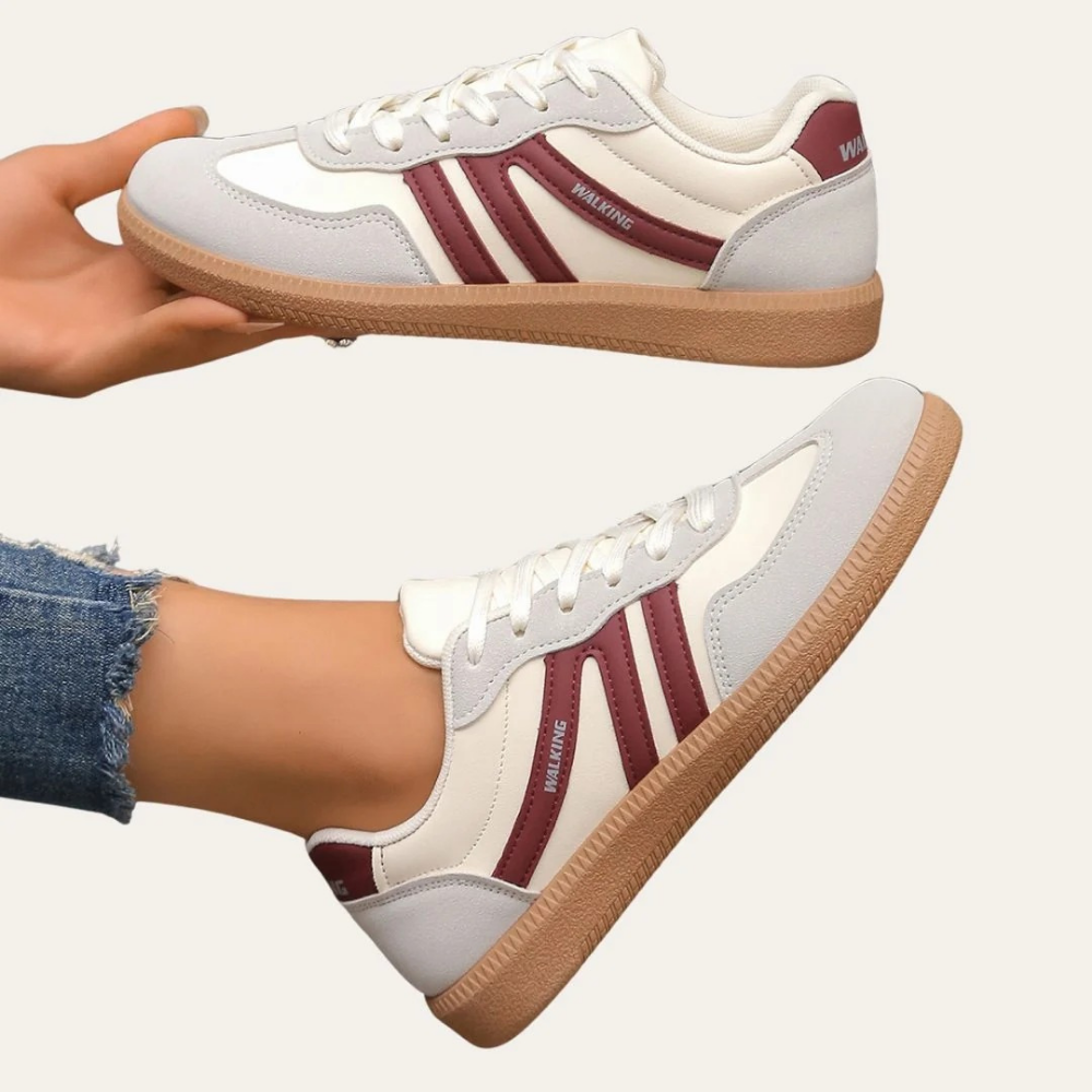 Retro Lace-Up Sneakers Contrast Detail Casual Style