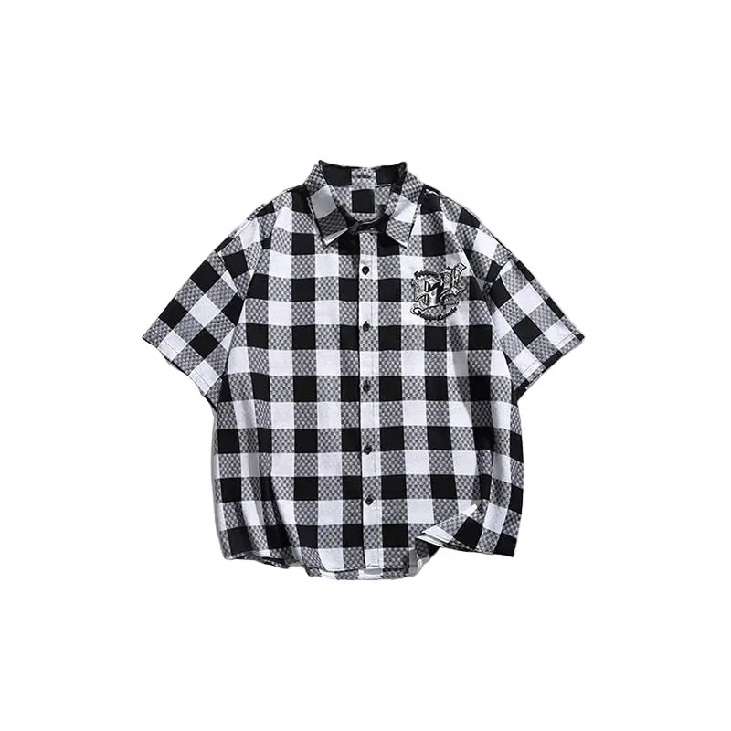 Men’s Black and White Checkered Short Sleeve Shirt