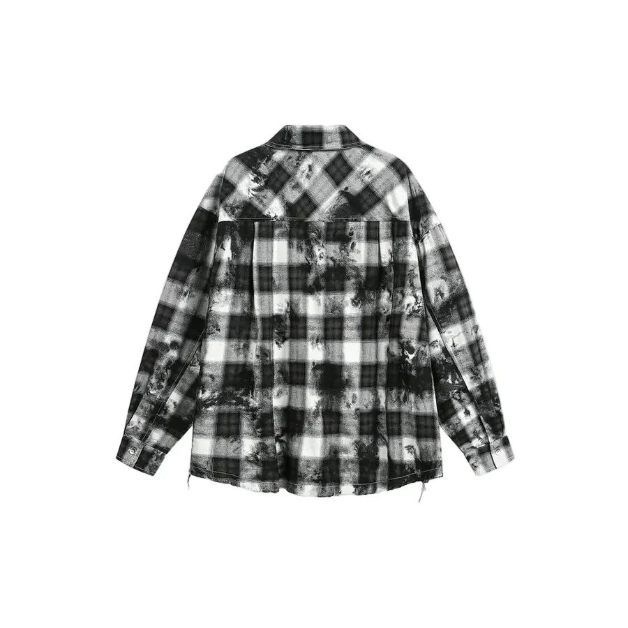 Men’s Black and White Long Sleeve Shirt